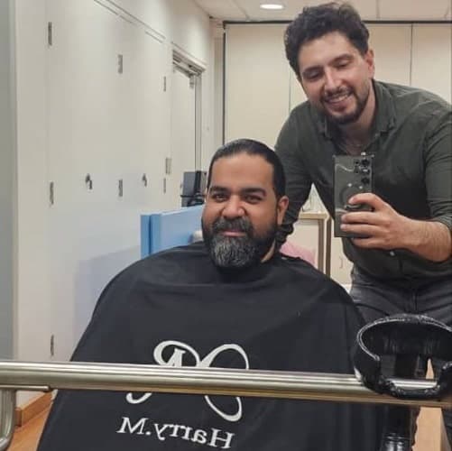 Close-up of a fade haircut technique from Harry.M class